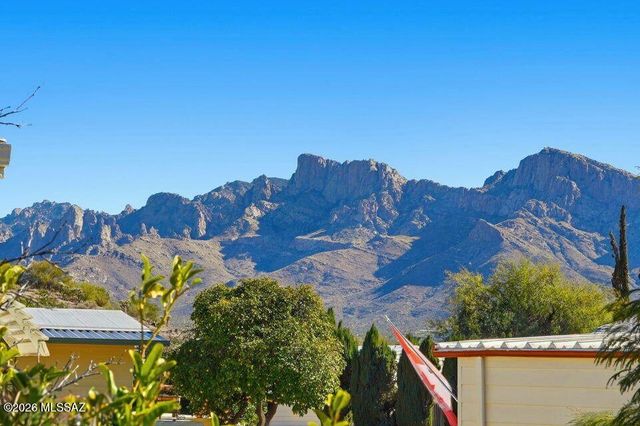 10675 N Kilimanjaro Avenue, Tucson, AZ 85737