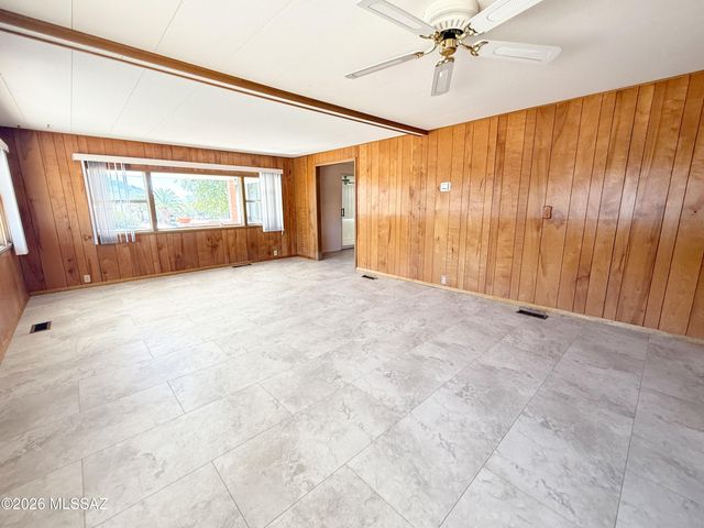 10675 N Kilimanjaro Avenue, Tucson, AZ 85737