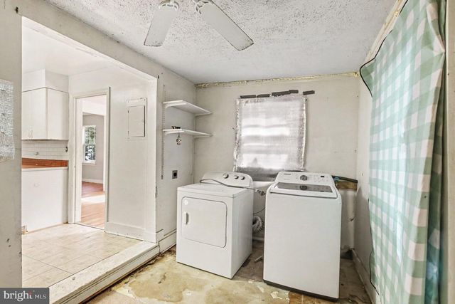 17608 ROSE CIR, Dumfries, VA 22026