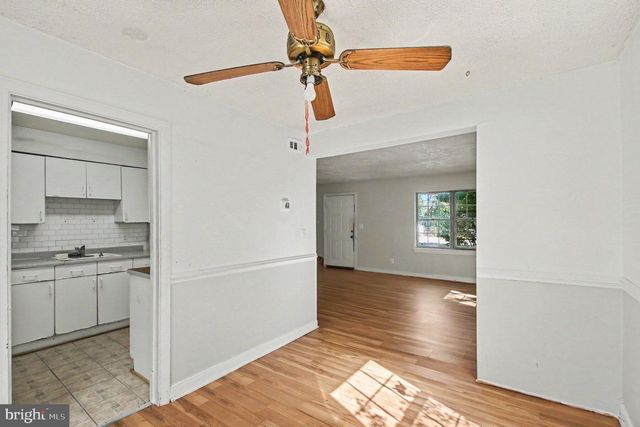 17608 ROSE CIR, Dumfries, VA 22026