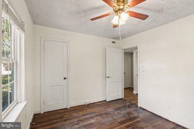 17608 ROSE CIR, Dumfries, VA 22026