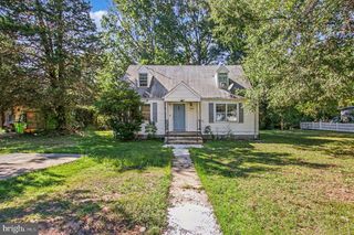 17608 ROSE CIR, Dumfries, VA 22026