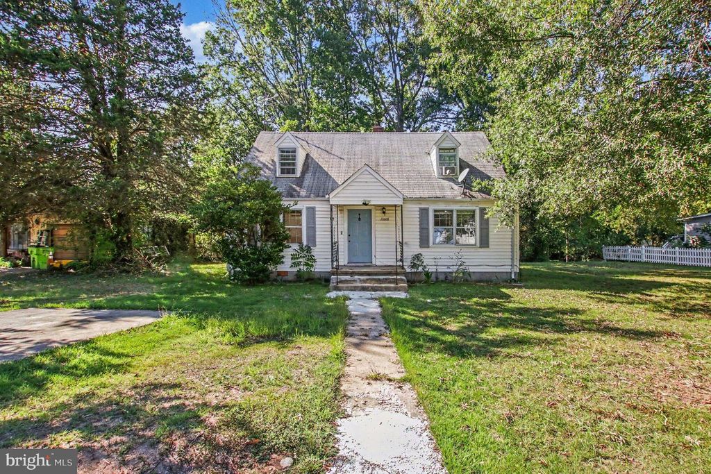 17608 ROSE CIR, Dumfries, VA 22026