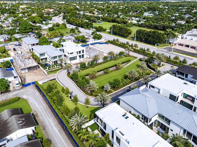300 Grove Place, Delray Beach, FL 33444