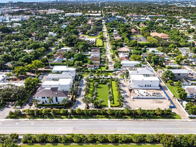 300 Grove Place, Delray Beach, FL 33444