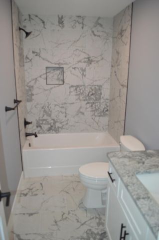 2004 Glisson Drive, Tunnel Hill, GA 30755