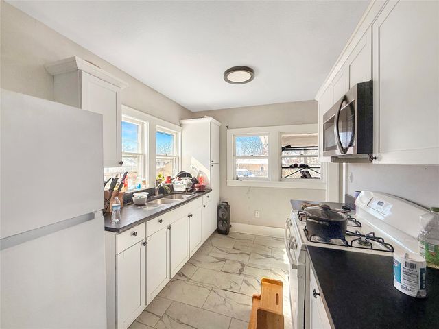 4150 66th Street, Urbandale, IA 50322