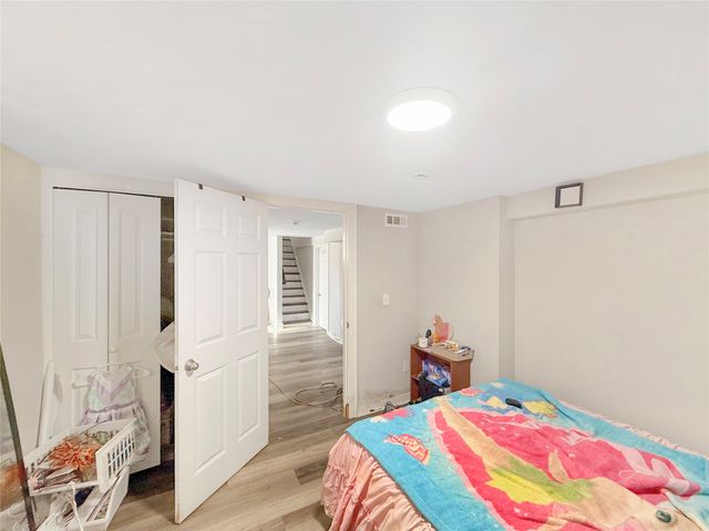 4150 66th Street, Urbandale, IA 50322