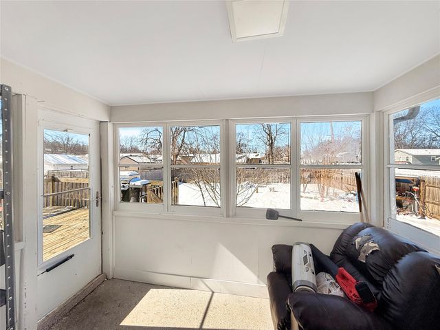 4150 66th Street, Urbandale, IA 50322