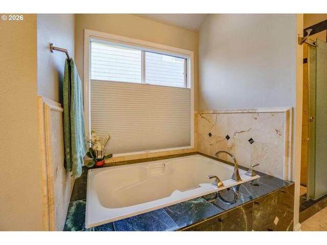 13721 Se 36TH St, Vancouver, WA 98683