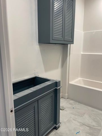 127 Cape Town Avenue, Youngsville, LA 70592