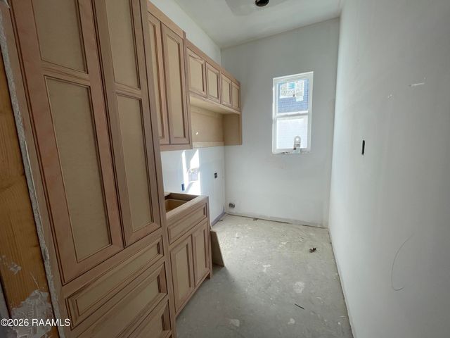 127 Cape Town Avenue, Youngsville, LA 70592