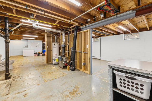 11566 Washington Street NE, Blaine, MN 55434