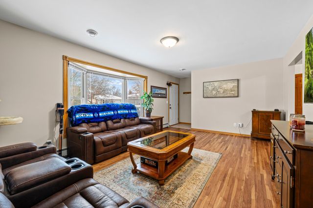 11566 Washington Street NE, Blaine, MN 55434