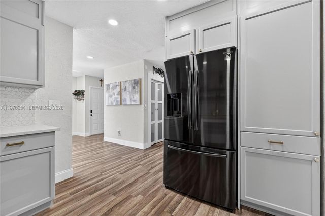 141 Eider Ct, Royal Palm Beach, FL 33411