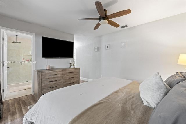 141 Eider Ct, Royal Palm Beach, FL 33411