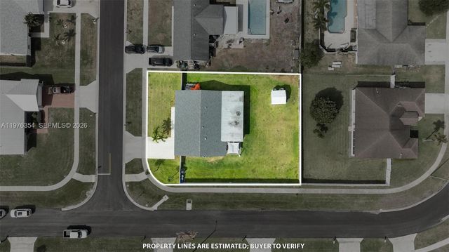 141 Eider Ct, Royal Palm Beach, FL 33411