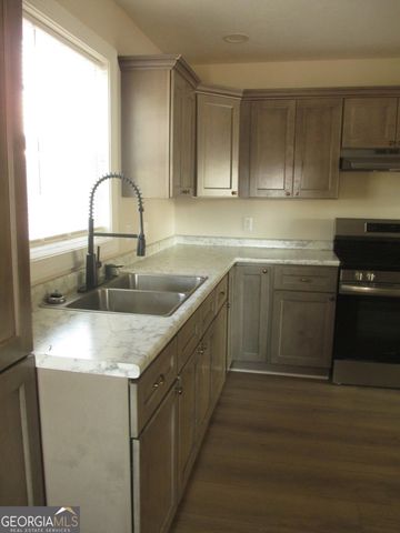 390 Bay Street, Baxley, GA 31513