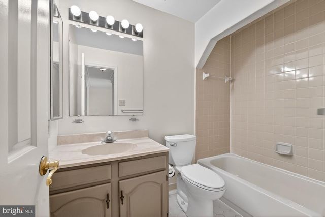 5974 WESCOTT HILLS WAY, Alexandria, VA 22315