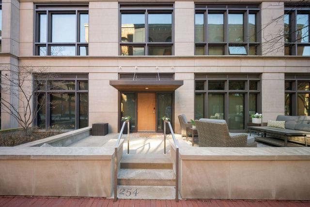 250 W Spring Street, 254, Columbus, OH 43215