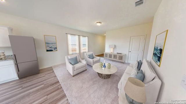 5725 Texas Palm, Converse, TX 78109