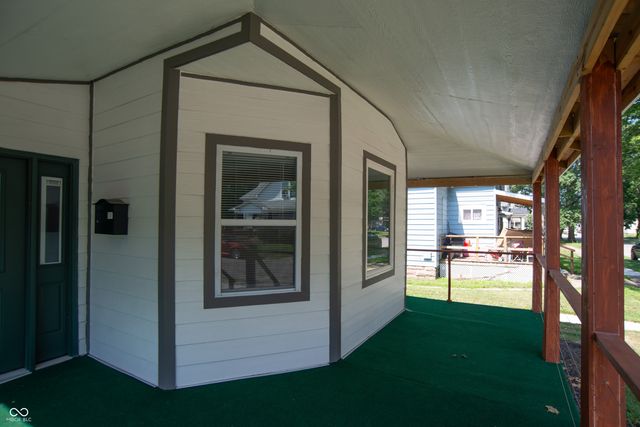 2227 Sycamore Street, Terre Haute, IN 47807