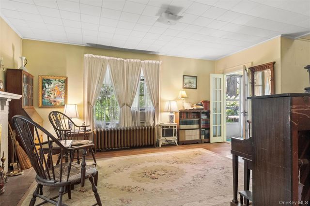 50 Park Avenue, Port Washington, NY 11050