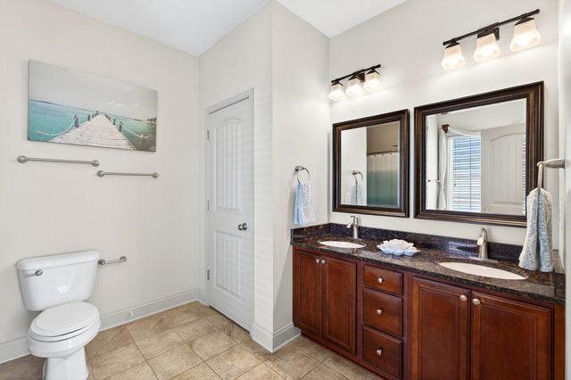 136 Dewfield Lane, Boiling Springs, SC 29316