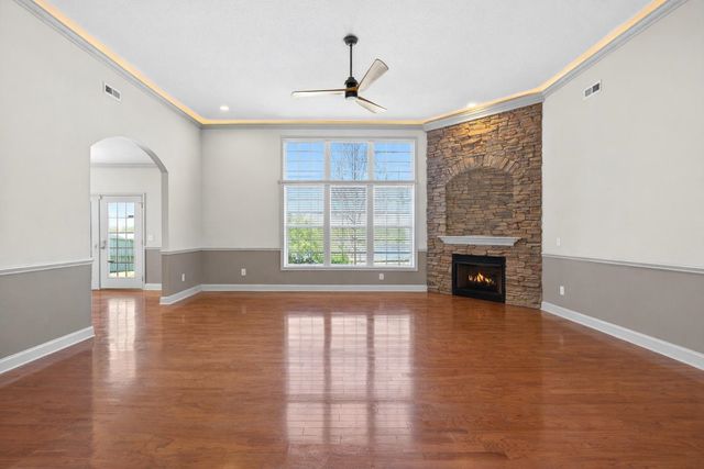 136 Dewfield Lane, Boiling Springs, SC 29316