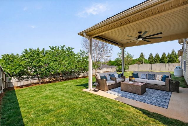 136 Dewfield Lane, Boiling Springs, SC 29316