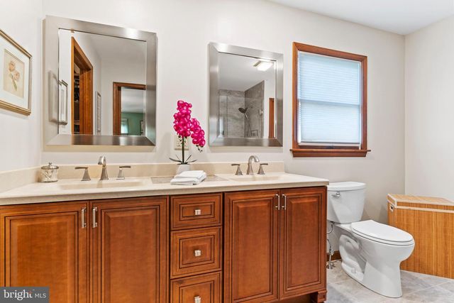 3501 RAINTREE LN, Mechanicsburg, PA 17050