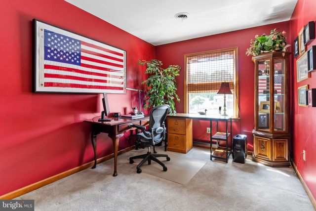 3501 RAINTREE LN, Mechanicsburg, PA 17050
