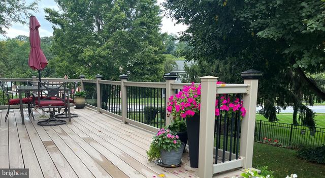 3501 RAINTREE LN, Mechanicsburg, PA 17050