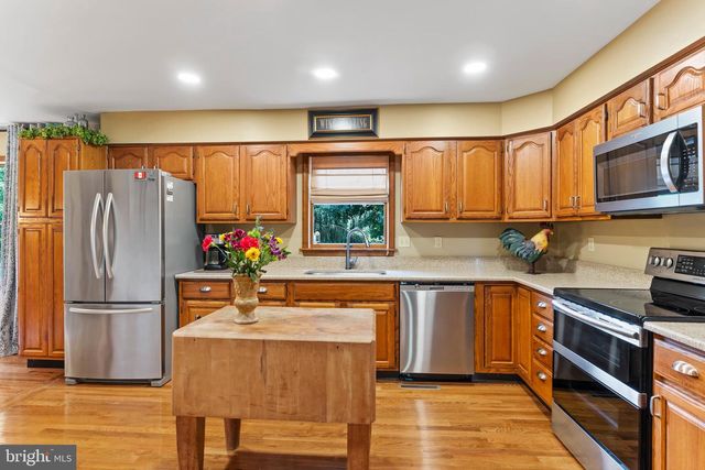 3501 RAINTREE LN, Mechanicsburg, PA 17050