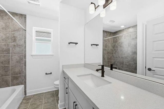 1217 Novara TRL, Leander, TX 78641