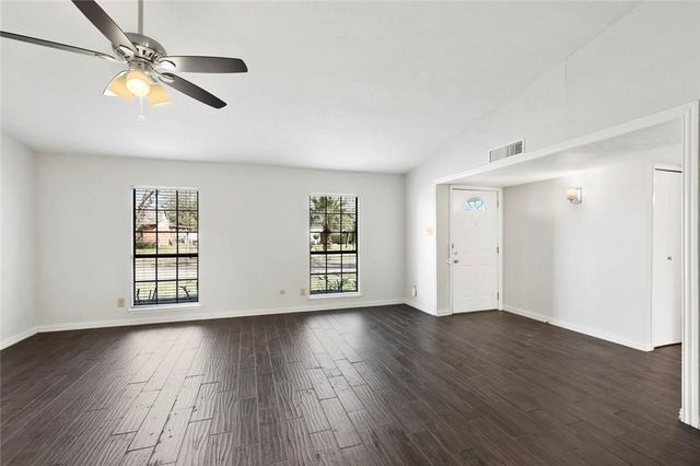 732 Via Barcelona, Mesquite, TX 75150