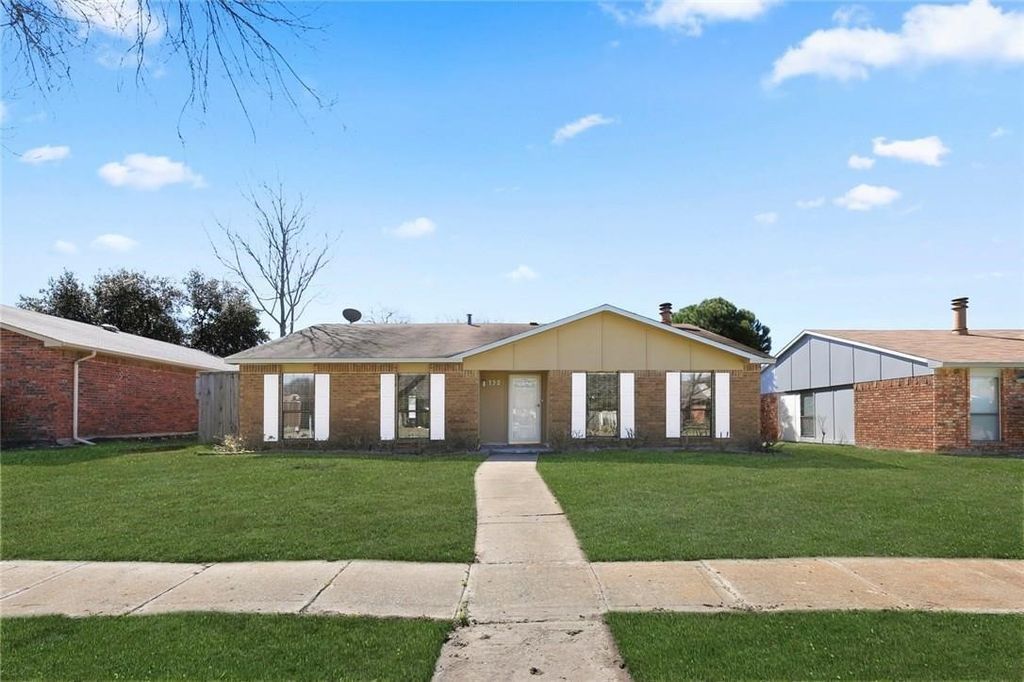732 Via Barcelona, Mesquite, TX 75150