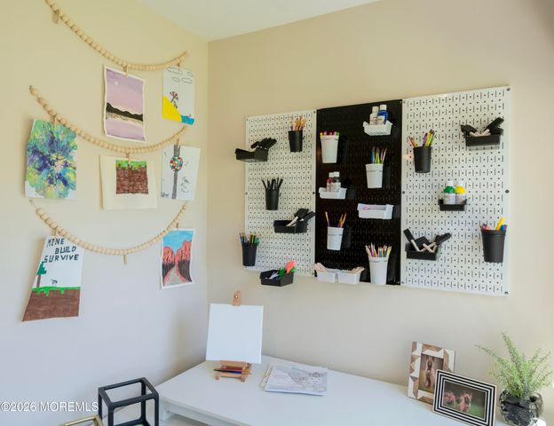 1 Harper Lane, Manalapan, NJ 07726