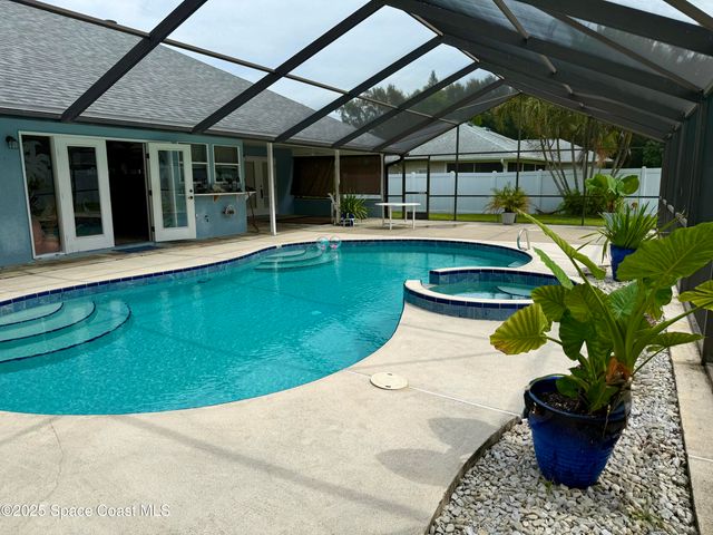 1085 Old Parsonage Drive, Merritt Island, FL 32952
