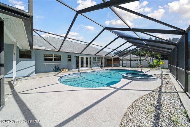 1085 Old Parsonage Drive, Merritt Island, FL 32952