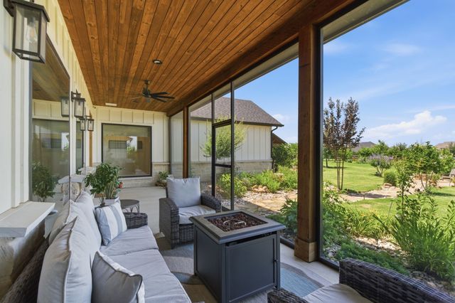 3300 Dovehill Drive, Northlake, TX 76247