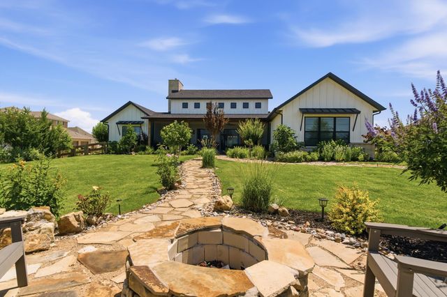 3300 Dovehill Drive, Northlake, TX 76247