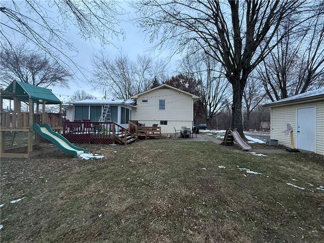 1670 Roncelli Road, Lexington, MO 64067