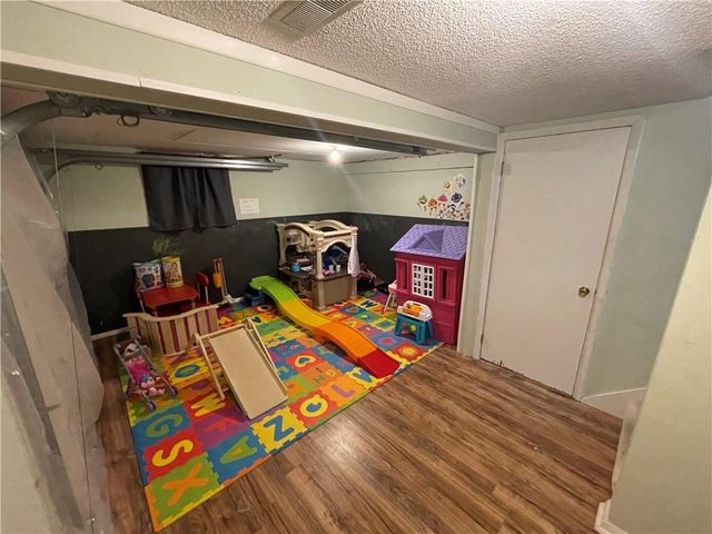 1670 Roncelli Road, Lexington, MO 64067