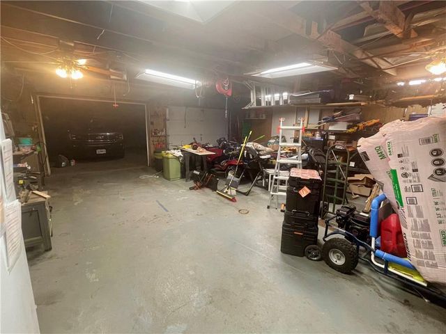 1670 Roncelli Road, Lexington, MO 64067