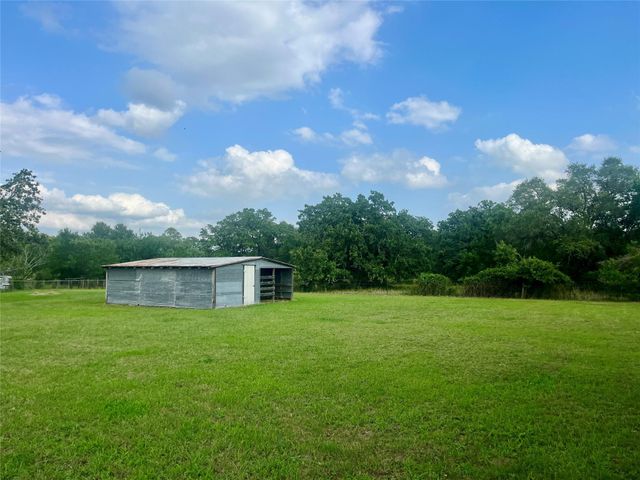 4404 State Highway 159, La Grange, TX 78945