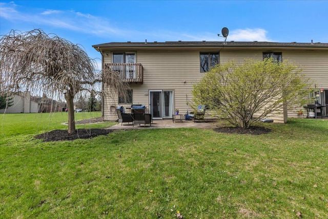 1475 Grand Isle Court, Hobart, IN 46342