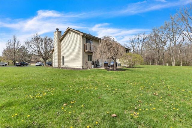 1475 Grand Isle Court, Hobart, IN 46342