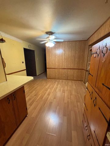 1300 Harriett Street, Mount Vernon, IN 47620