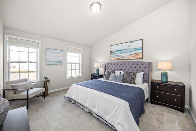 2794 Ashcombe Drive, Ann Arbor, MI 48105